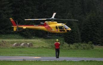 Volo nella scarpata per 30 metri, due morti in provincia di Udine
