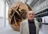 Nutri/Menti a Cartigliano, cinema e teatro con una mostra dedicata ad Arnaldo Pomodoro Nutri/Menti a Cartigliano, Arnaldo Pomodoro accanto a una sua scultura