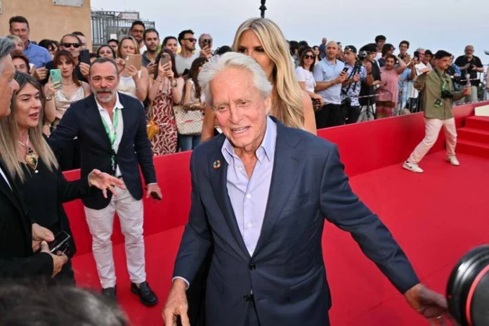 michael_douglas_taormina_ipa Michael Douglas