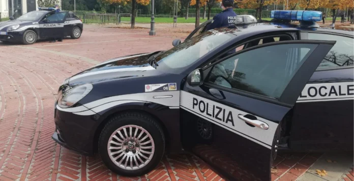 polizia locale polizia locale intervento in Campo Marzo