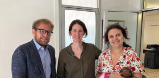 Registrata all’anagrafe di Vicenza la figlia di una coppia di donne. Possamai e Dal Pra Caputo: “Bene così”. Critico Formaggio (FdI) possamai figlia di due mamme