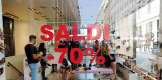 Per i saldi ogni famiglia spenderà in media 203 euro per un valore complessivo di 3,3 miliardi