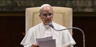 Papa “Fermare la barbarie della guerra”