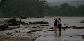 Alluvione in Texas, i morti salgono a 50. 28 le bambine disperse