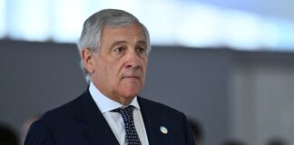 Ucraina, Tajani “Per fermare Putin servono sanzioni finanziarie”