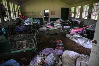 Alluvione Texas, oltre 50 i morti: 15 sono bambini. Si cercano i dispersi
