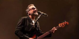 Tour europeo per Brunori Sas, annunciati 7 concerti a dicembre: ecco tutte le date e le città