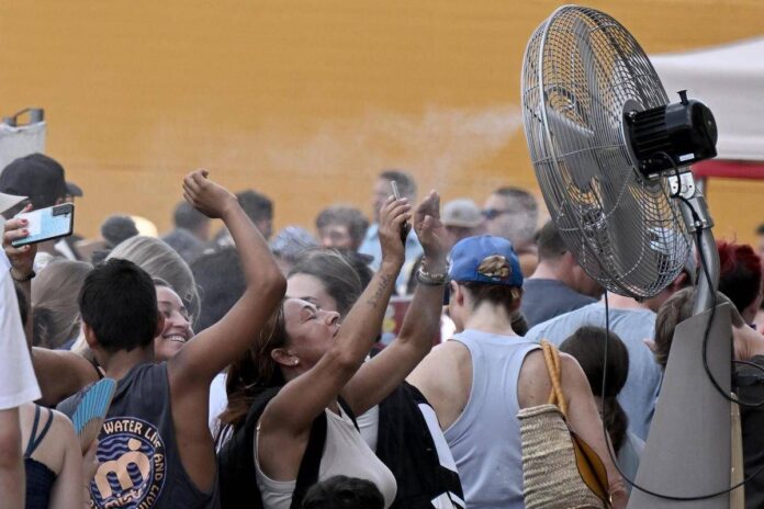 Caldo record, ancora una settimana estrema prima della svolta: le previsioni meteo