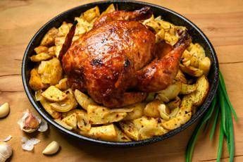 Carne di pollo e rischio tumori, Unaitalia: “Nessun rapporto causa effetto”