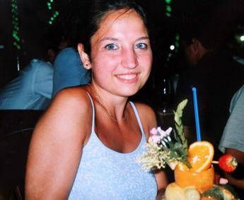 Caso Garlasco, Dna maschile ignoto nella bocca di Chiara Poggi