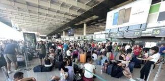 Catania, incendio nei pressi dell’aeroporto: stop ai voli