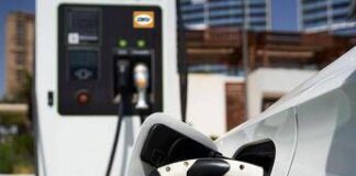 DKV Mobility rete ricarica EV: oltre un milione di punti attivi in Europa