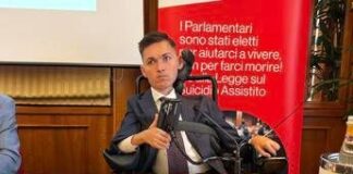 Fine vita, l’attivista Emmanuel Cosmin Stoica: “Una legge simile è la sconfitta della civiltà”