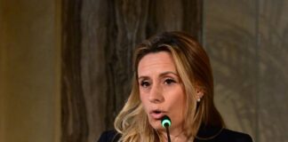 Lombardia, Caruso “Per salvare le librerie lanciamo un patto per la lettura”