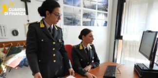 Truffa da 1,7 mln su fondi pubblici. GdF Treviso: 11 denunciati, arresti, bancarotte e autoriciclaggio. 56 lavoratori senza stipendio Guardia di Finanza Treviso, truffa