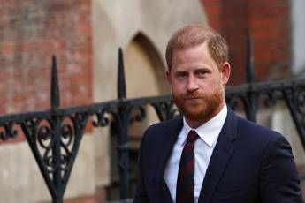 Harry contro William, il duca di Sussex vuole creare una corte ‘parallela’ antagonista a quella del fratello