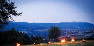 Compie 20 anni Hoga Zait, il festival che riscopre e valorizza l’identità cimbra dell’Altopiano dei Sette Comuni hoga zait