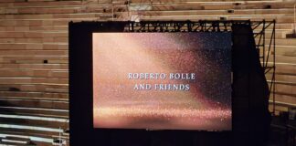 La pioggia ritarda ma non ferma lo spettacolo: Roberto Bolle e i suoi amici danzanti entusiasmano l’Arena di Verona Roberto Bolle and Friends