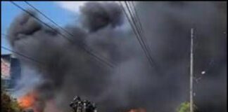 Incendio a Pompei vicino ai binari, stop alla Circumvesuviana