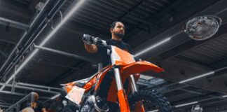 KTM AG riprende la produzione a pieno regime