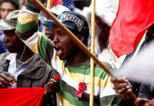 Decreto flussi: perché governo ignora immigrati che sono già qui, tra cui quelli in Veneto, liberandoli dal lavoro nero e contribuendo alla sicurezza? Migranti in arrivo, immigrati già presenti ma nascosti e decreto flussi