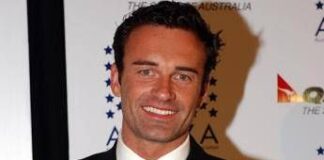Morto Julian McMahon, attore di Nip/Tuck e Streghe: aveva 56 anni