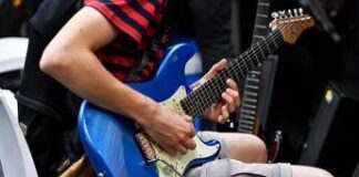 Salute, suonare uno strumento mantiene il cervello giovane, lo studio