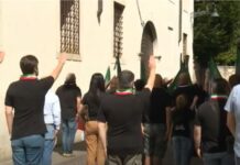 Scontro sulla memoria del 7 luglio a Schio: due visioni opposte in vista dell’anniversario dell’Eccidio Saluto romano di aderenti al Raggruppamento Nazionale Combattenti e Reduci RSI – RSI Continuità Ideale in occasione del ricordo dell'eccidio di Schio
