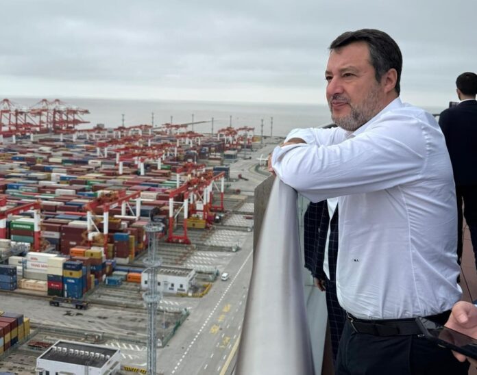 Salvini-1-2