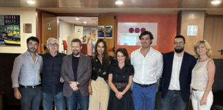 Congressi Azione a Vicenza, nuovi vertici Corradin, Carli e Bizzotto Montieni. Bonetti: “Siamo il centro europeo che serve all’Italia” Azione Vicenza, da sx Nicolò Rocco, Giovanni Faverin, Matteo Bizzotto Montieni, Francesca Carli, Elena Bonetti, Carlo Pasqualetto, Andrea Corradin e Silvia Fattori