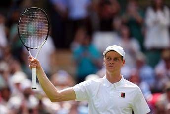 Sinner-Martinez oggi a Wimbledon: orario, precedenti e dove vederla