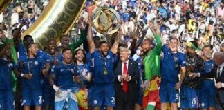 Trump alla premiazione del Mondiale per Club, il figlio: “Per loro era un onore”