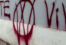 Vicenza: scritte no vax imbrattano la sede Ulss 8, Zaia e Simionato condannano l’atto vile ulss 8 no vax vicenza