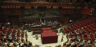 Via libera della Camera al Dl economia, è legge