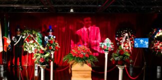 Addio a Pippo Baudo: aperta la camera ardente a Roma, mercoledì i funerali nella sua Sicilia