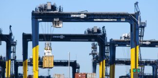 A giugno surplus commercio estero area euro in calo