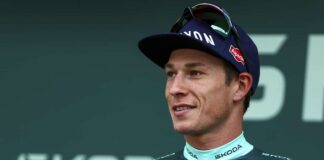 Philipsen vince a Novara la prima tappa della Vuelta 2025