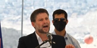 Tank israeliani a Gaza, Smotrich “Chi non va via muoia o si arrenda”