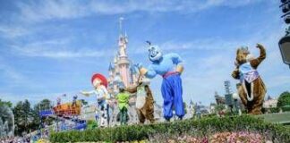 A Disneyland Parigi in camper. “Così regaliamo ai bimbi con disabilità il viaggio dei sogni”