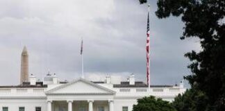 Agenzia sanitaria Usa, Casa Bianca sceglie nuovo direttore ad interim: è il vice di Kennedy Jr