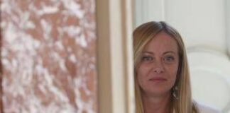 Almasri, Meloni: “Surreale io archiviata, miei ministri non governano a mia insaputa”