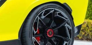 Bridgestone firma gli pneumatici esclusivi per la Lamborghini Fenomeno
