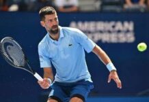 Djokovic perde un set ma vola al terzo turno: Svajda battuto in rimonta