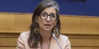 Giornalisti uccisi a Gaza, appello dell’inviata Onu Francesca Albanese: “Ora sanzioni a Israele”