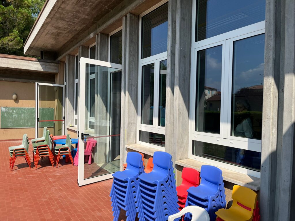 nuovi infissi scuola Dalla Scola