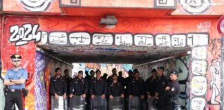 Milano, sgomberato il centro sociale Leoncavallo. Salvini “Decenni di illegalità, ora si cambia”. Sala “Nessuno mi ha avvertito”