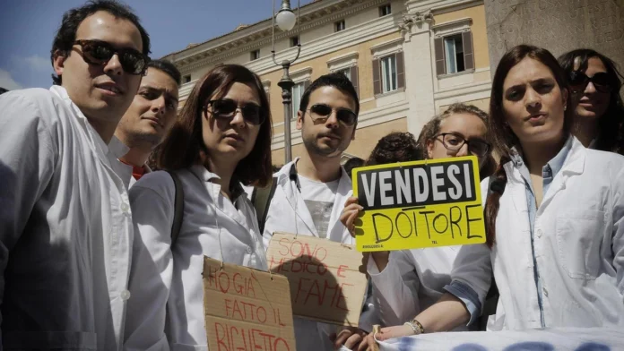 Medici stranieri senza titolo riconosciuto e proteste aspiranti medici italiani