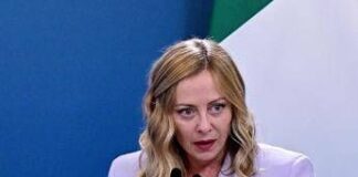 Migranti, Meloni a Istanbul: “Combattere i trafficanti e sostenere la Libia”