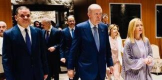 Migranti, Meloni a Istanbul con Erdogan e Dbeibah: “Più cooperazione e sostegno a Libia”