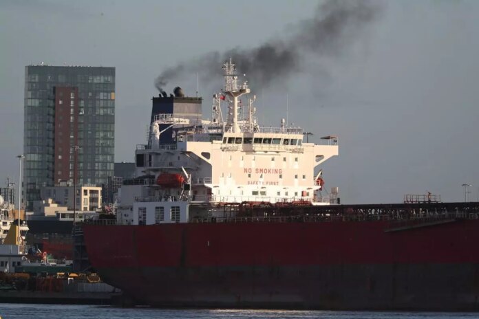 Petroliera-1